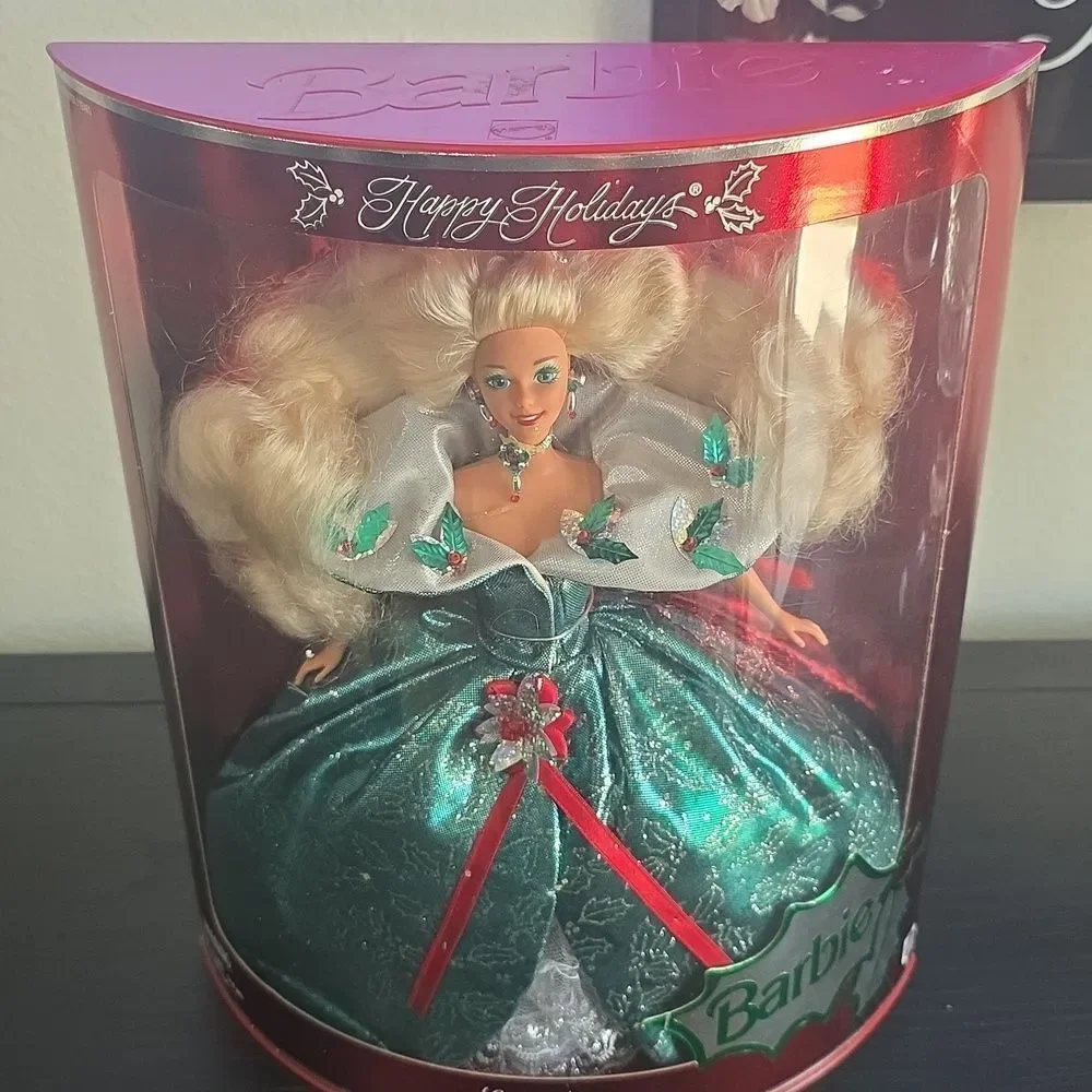 BRAND NEW 1995 HAPPY HOLIDAYS BARBIE SPECIAL EDITION IN SILVER GREEN GOWN R3